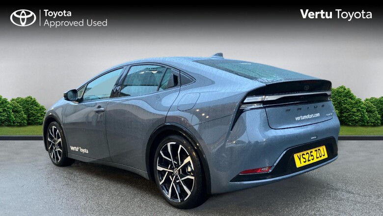 Toyota Prius 2.0 PHEV Excel 5dr CVT Hatchback